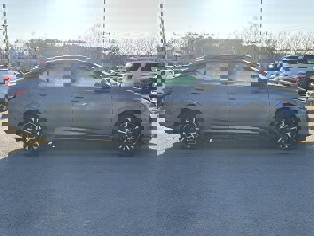 Used 2024 Nissan Sentra SV w/ Trunk Package image 2