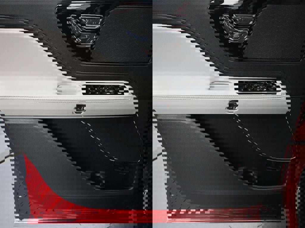 New 2026 Lincoln Aviator AWD w/ Jet Appearance Package image 21