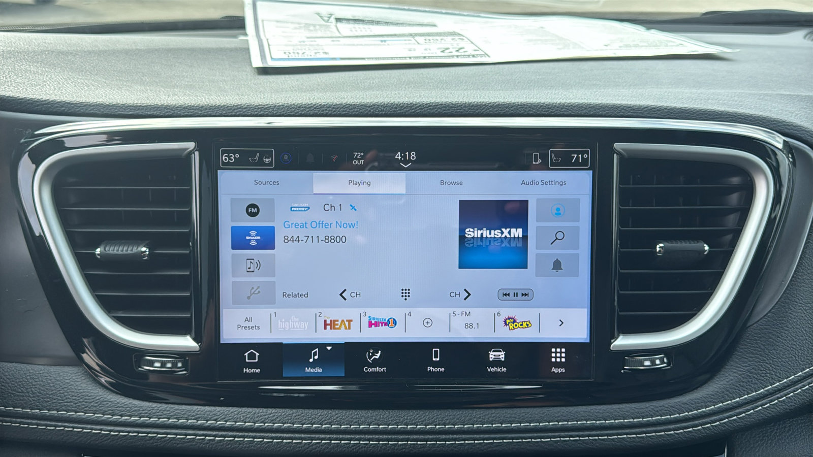 New 2026 Chrysler Pacifica Select w/ S Appearance Package FWD image 17