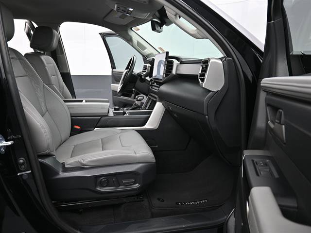 Used 2024 Toyota Tundra Limited w/ Power Package AWD/4WD image 18