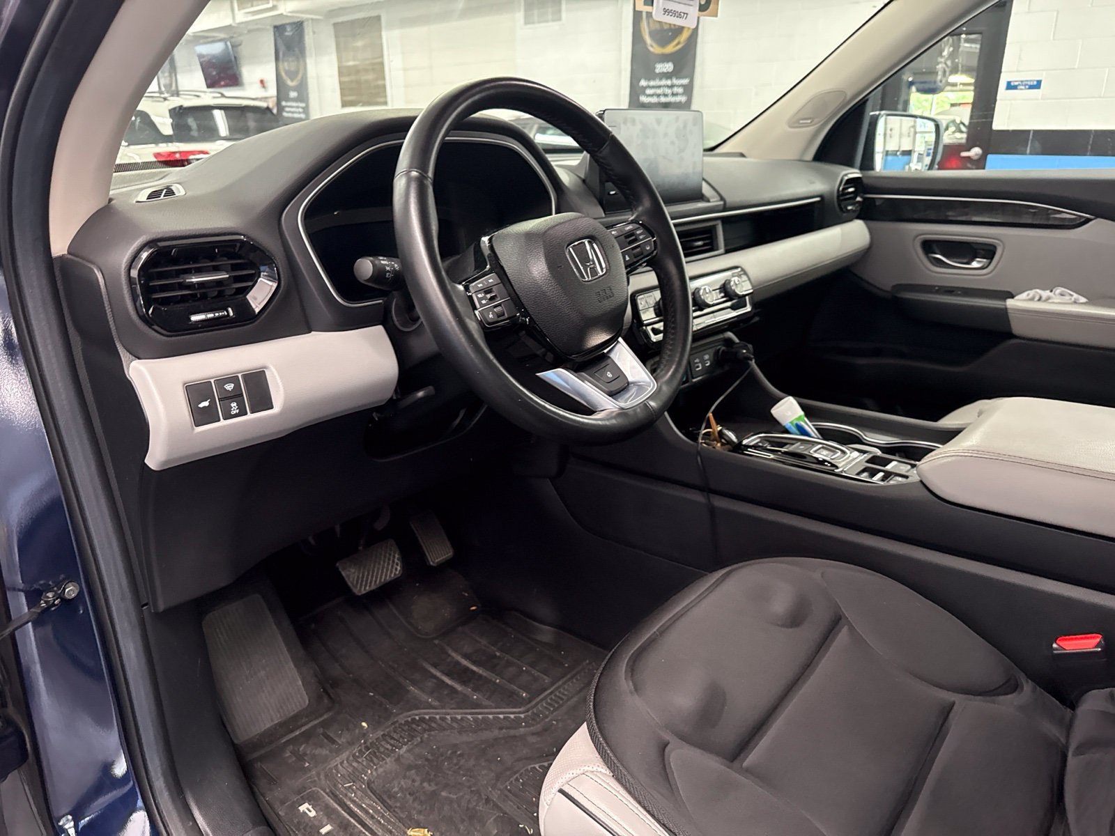 Certified 2025 Honda Pilot Elite image 18