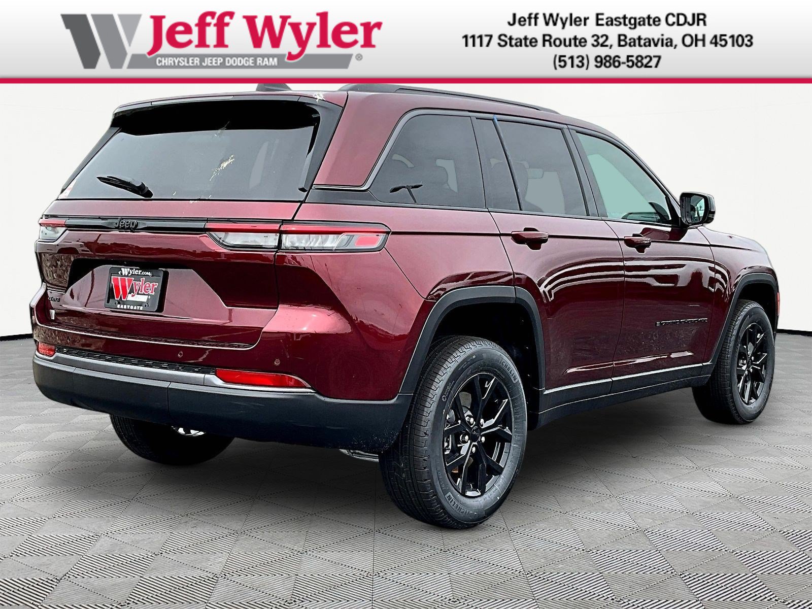 New 2026 Jeep Grand Cherokee Altitude AWD/4WD image 7