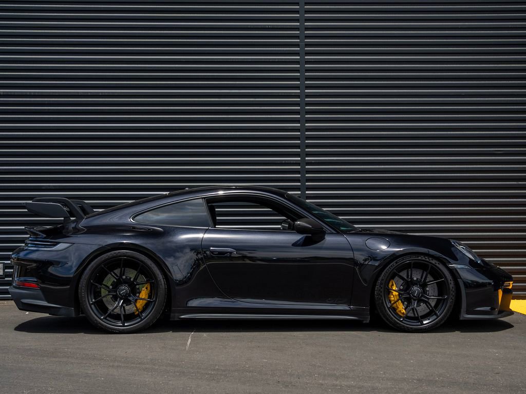 Used 2022 Porsche 911 GT3 image 7