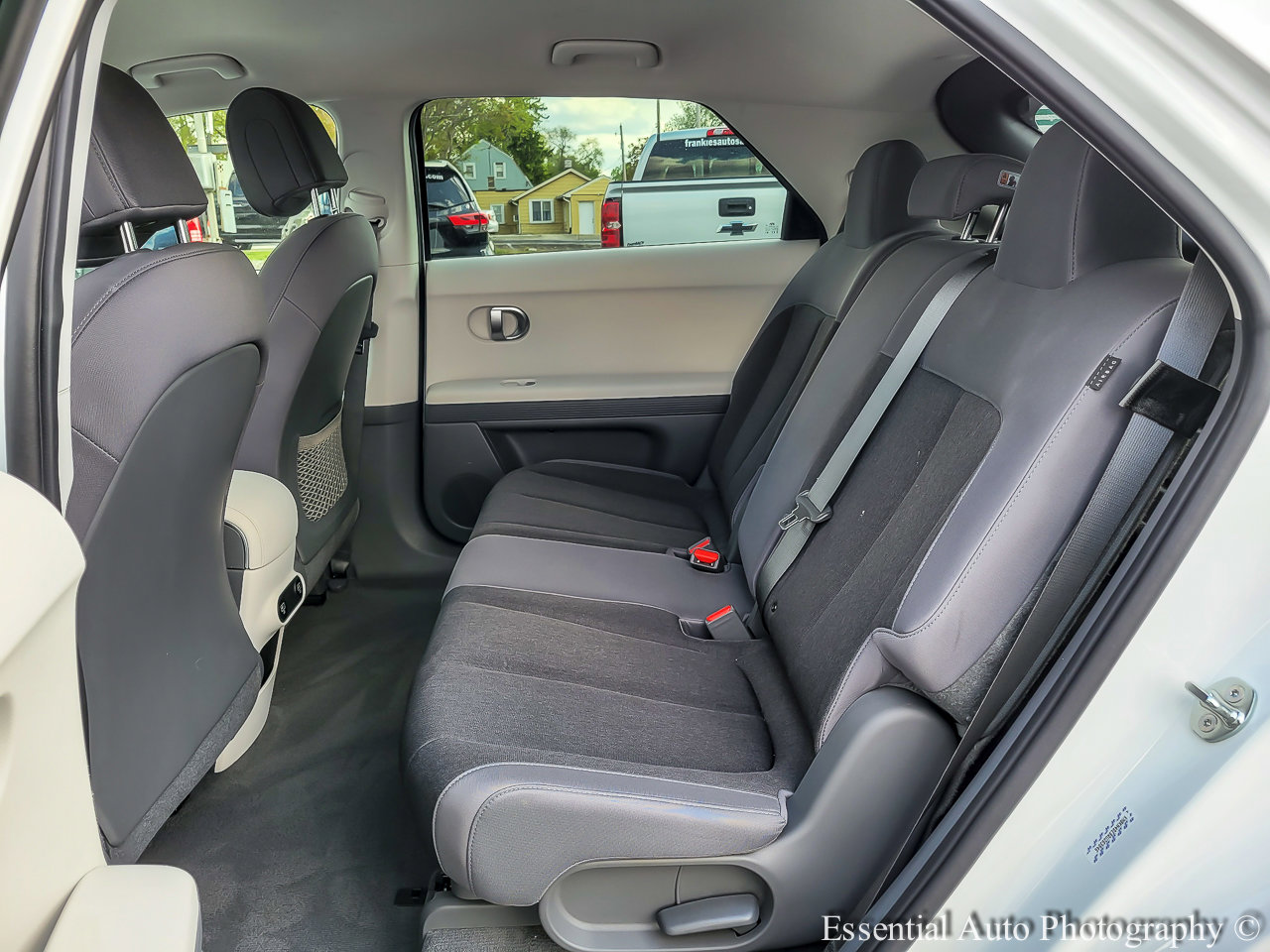Used 2024 Hyundai Ioniq 5 SEL RWD image 9