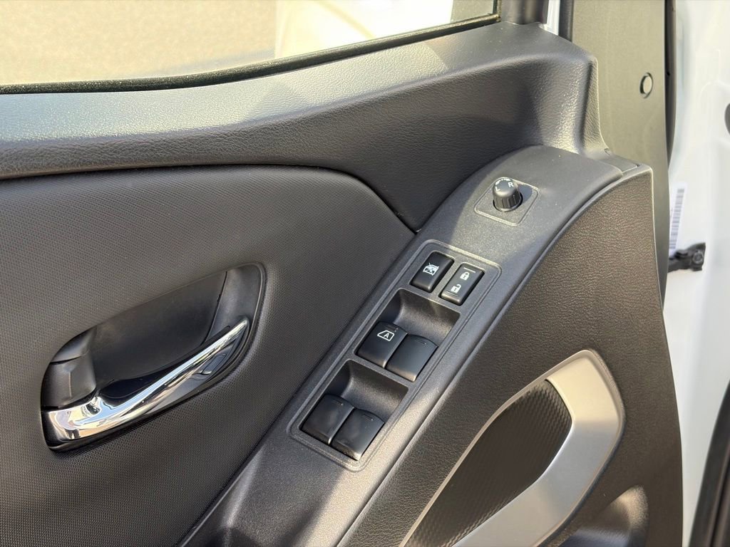 Certified 2024 Nissan Frontier SL w/ Technology Package image 12