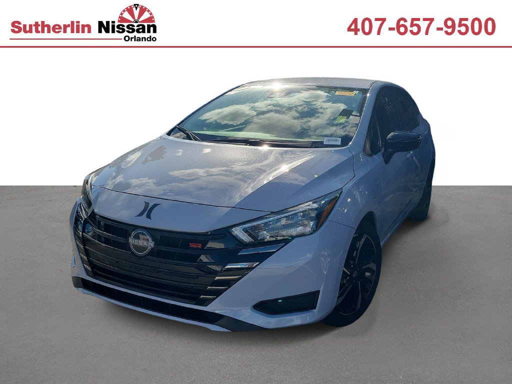 Used 2024 Nissan Versa SR FWD image 1