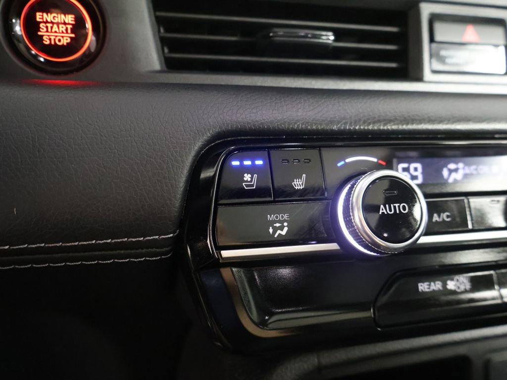 Used 2025 Honda Pilot Elite image 58