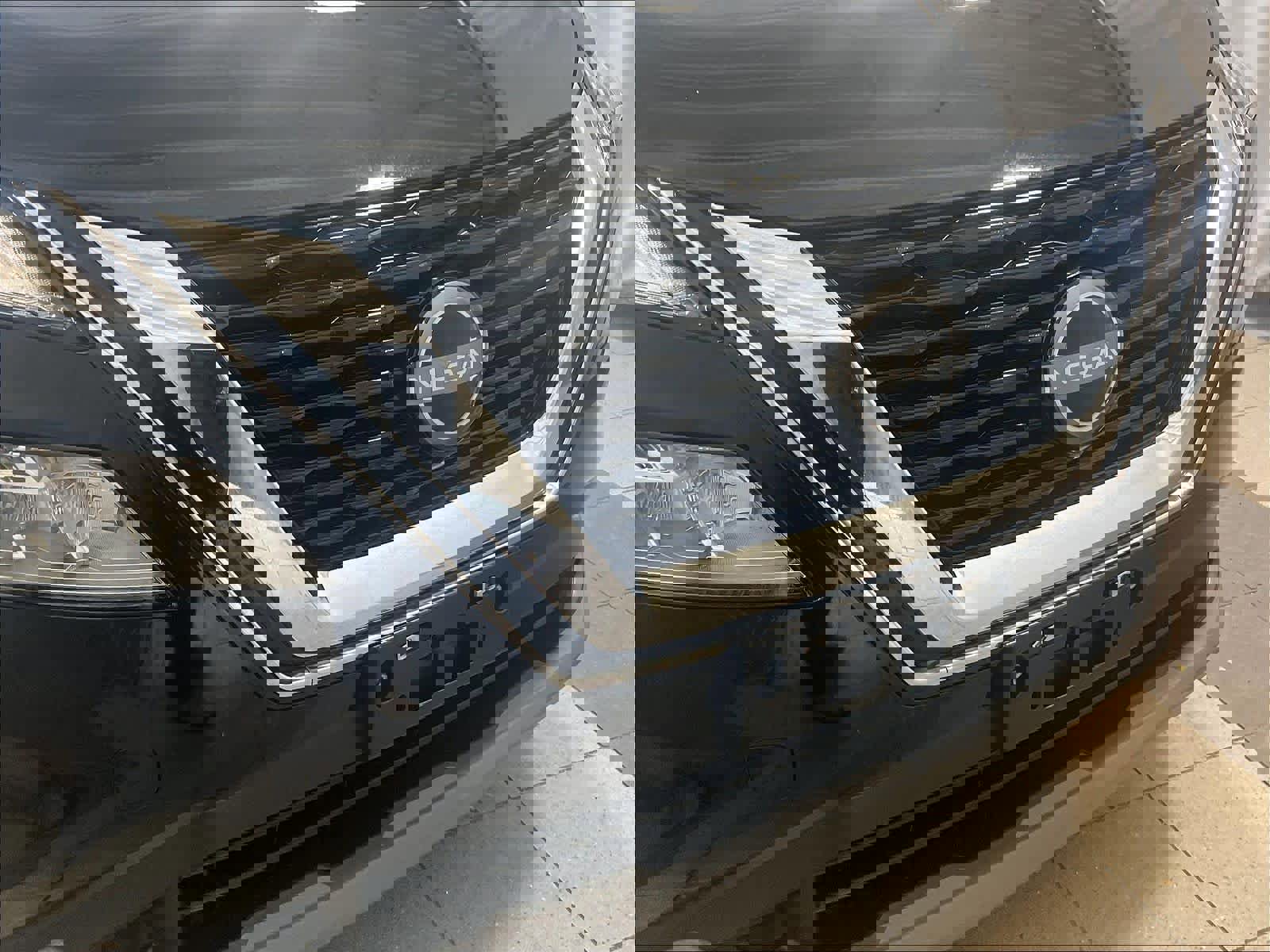 Certified 2023 Nissan Rogue SV w/ SV Premium Package image 32