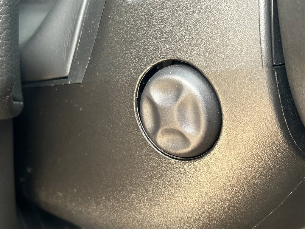 Used 2022 GMC Yukon Denali image 34