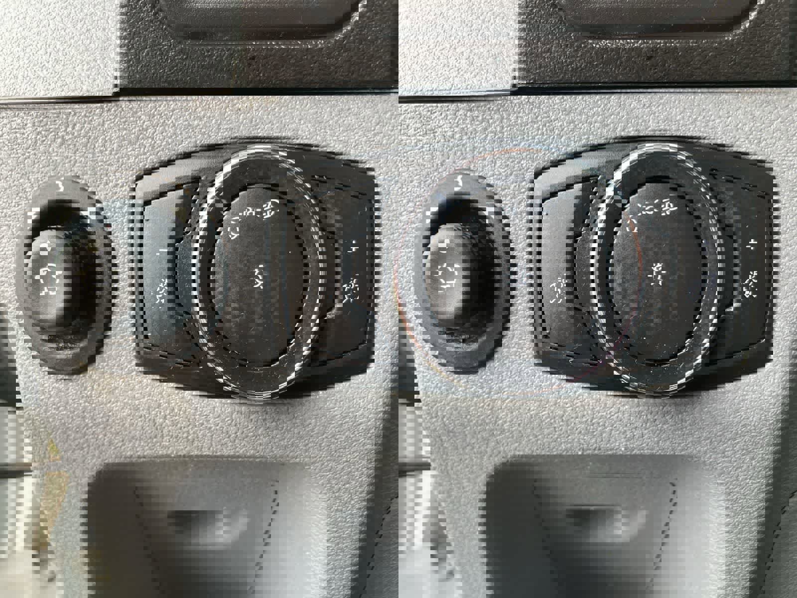 Used 2017 Ford Transit 150 130 Medium Roof image 27