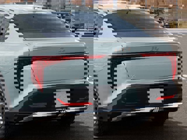 New 2026 Kia K4 LXS image 13