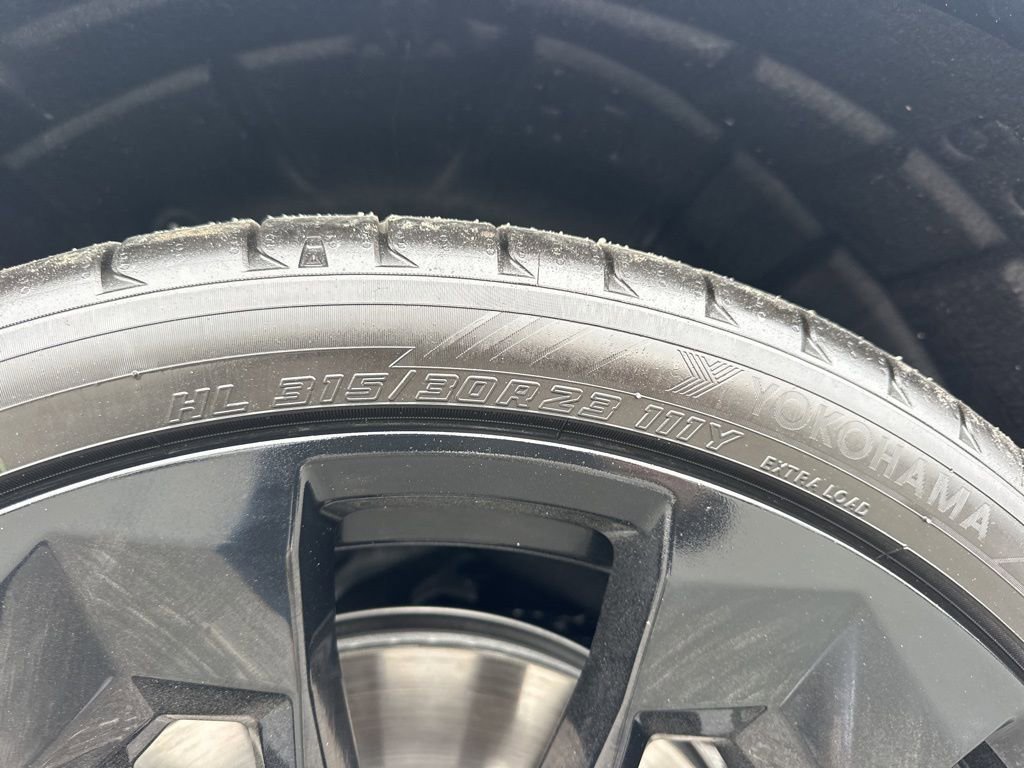 Used 2026 BMW XM Label Red image 33