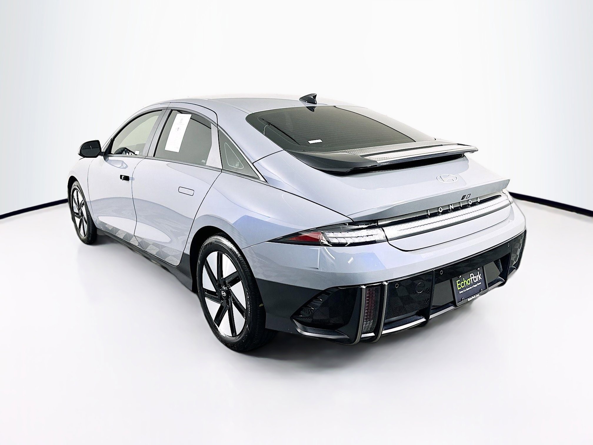 Used 2024 Hyundai Ioniq 6 SE image 5