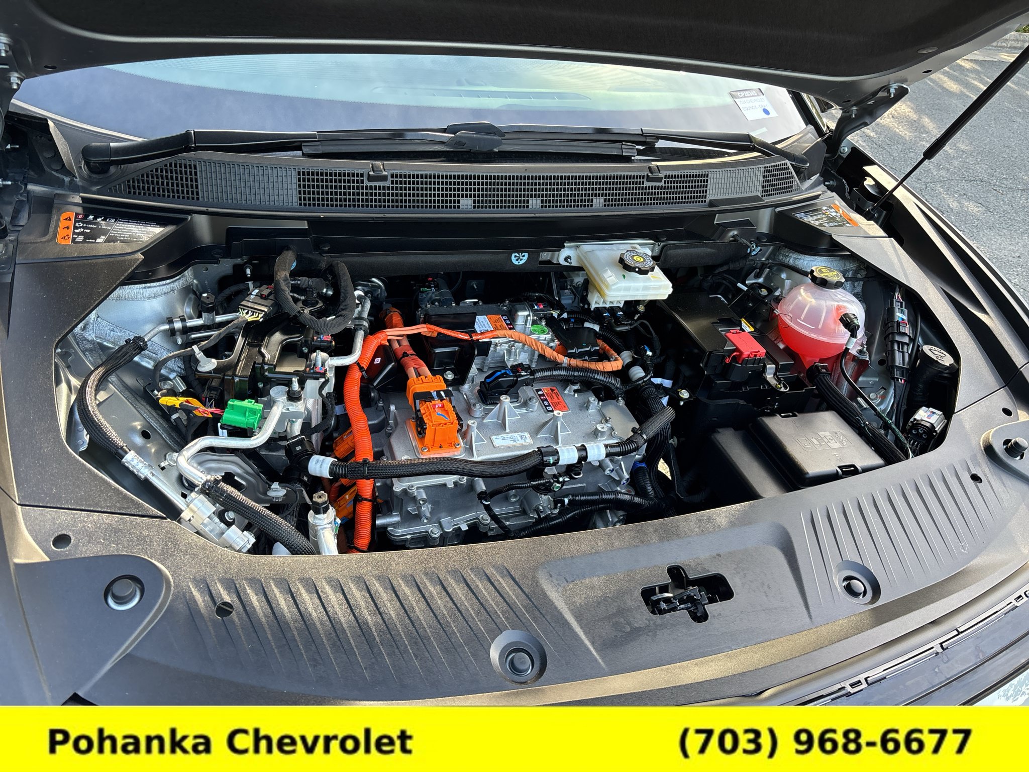 Certified 2024 Chevrolet Equinox EV RS FWD image 31