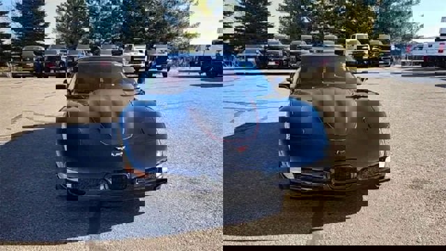 Used 2004 Chevrolet Corvette Coupe image 3