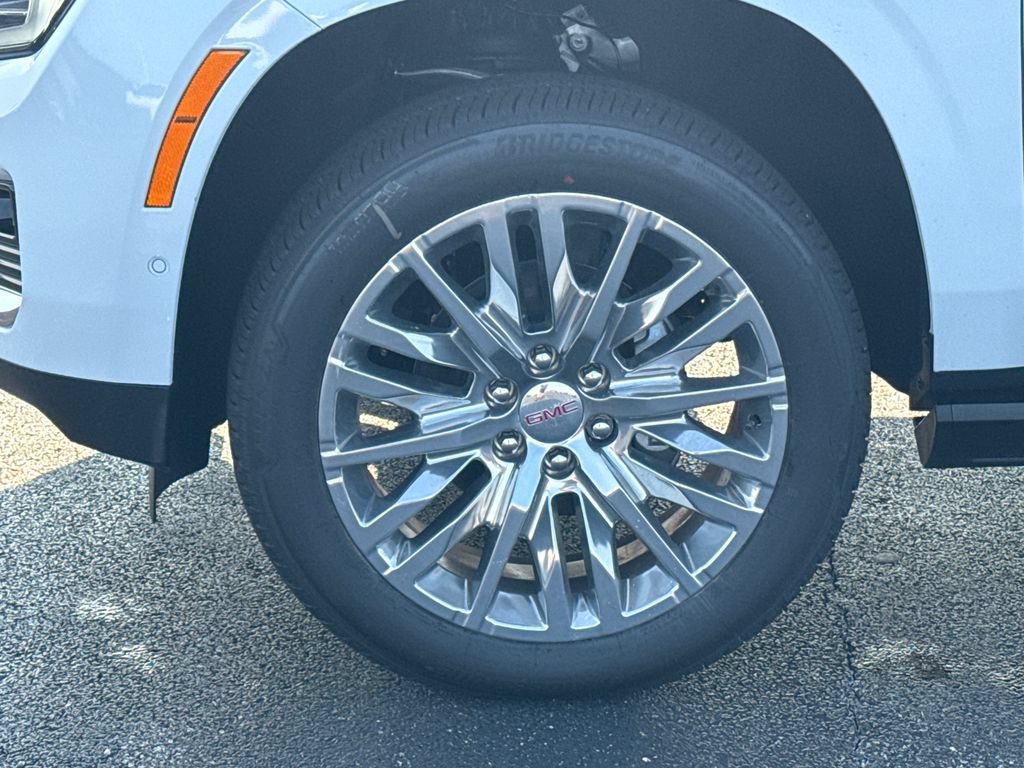 New 2026 GMC Yukon XL Denali w/ Denali Reserve Package AWD/4WD image 11
