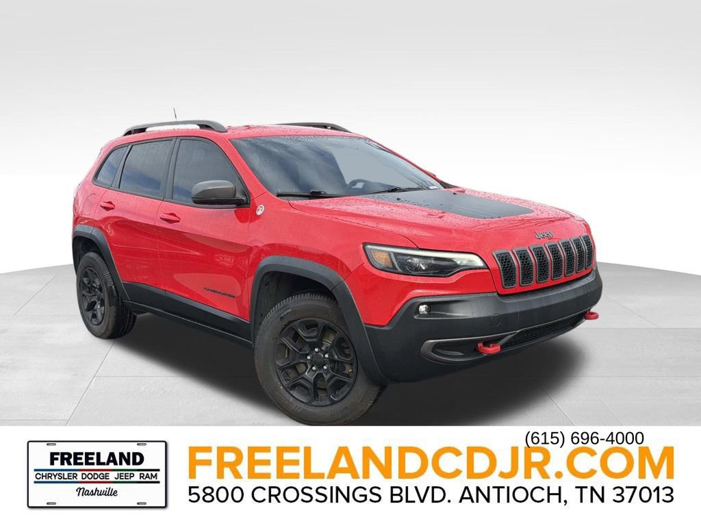 Used 2019 Jeep Cherokee Trailhawk w/ Cold Weather Group image 1