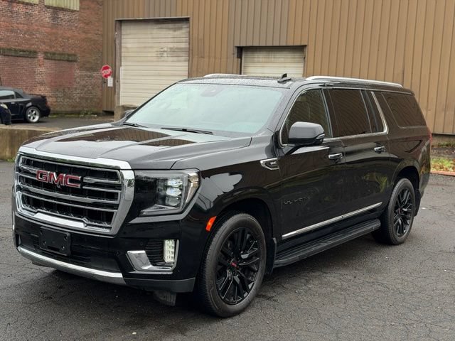 Used 2023 GMC Yukon XL SLT w/ SLT Luxury Package