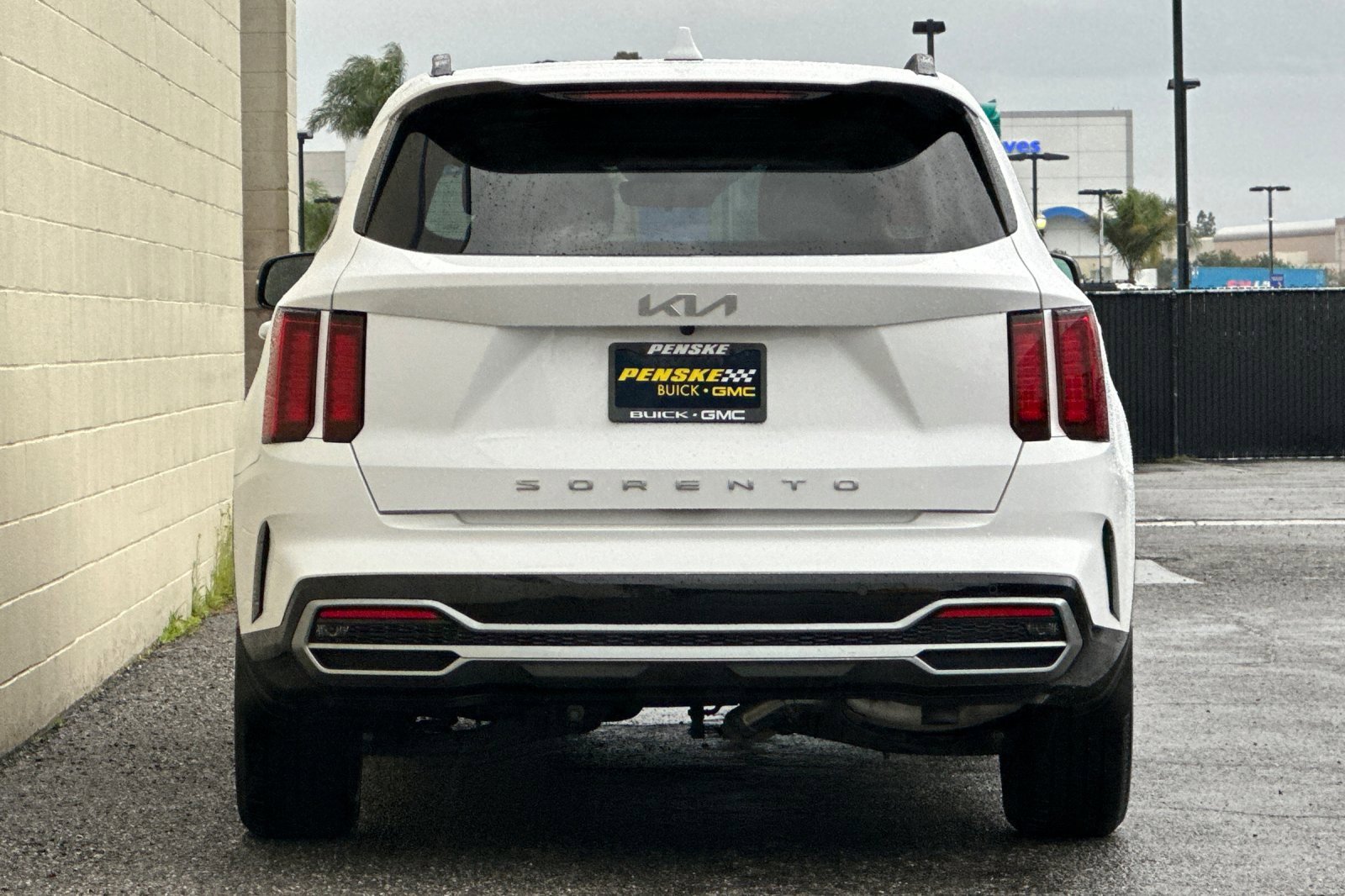 Used 2022 Kia Sorento EX w/ Panoramic Sunroof Package image 5