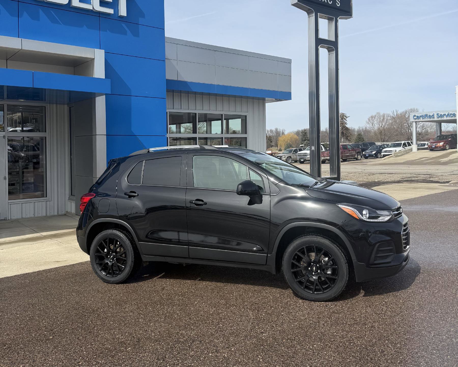 Used 2022 Chevrolet Trax LT w/ Driver Confidence Package image 19