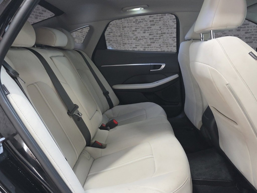 Certified 2024 Hyundai Sonata SEL w/ Convenience Package image 14