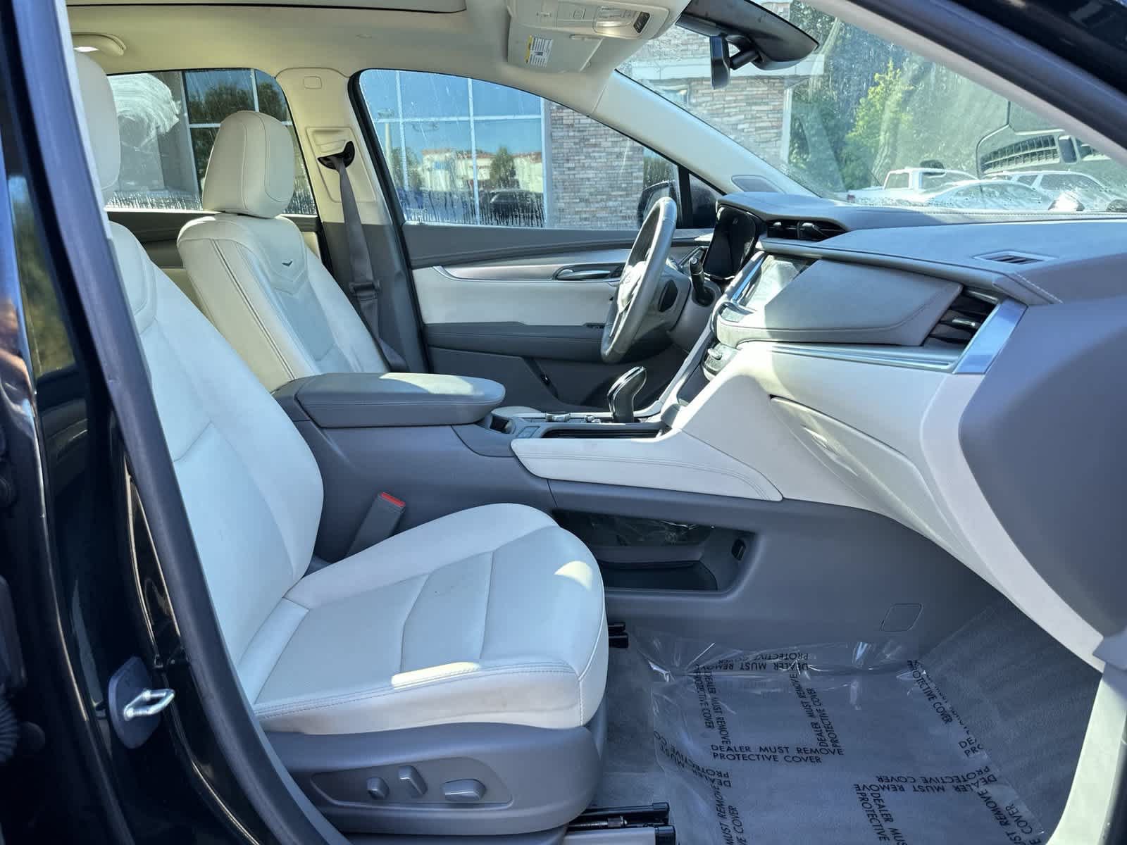 Used 2023 Cadillac XT5 Premium Luxury FWD image 17