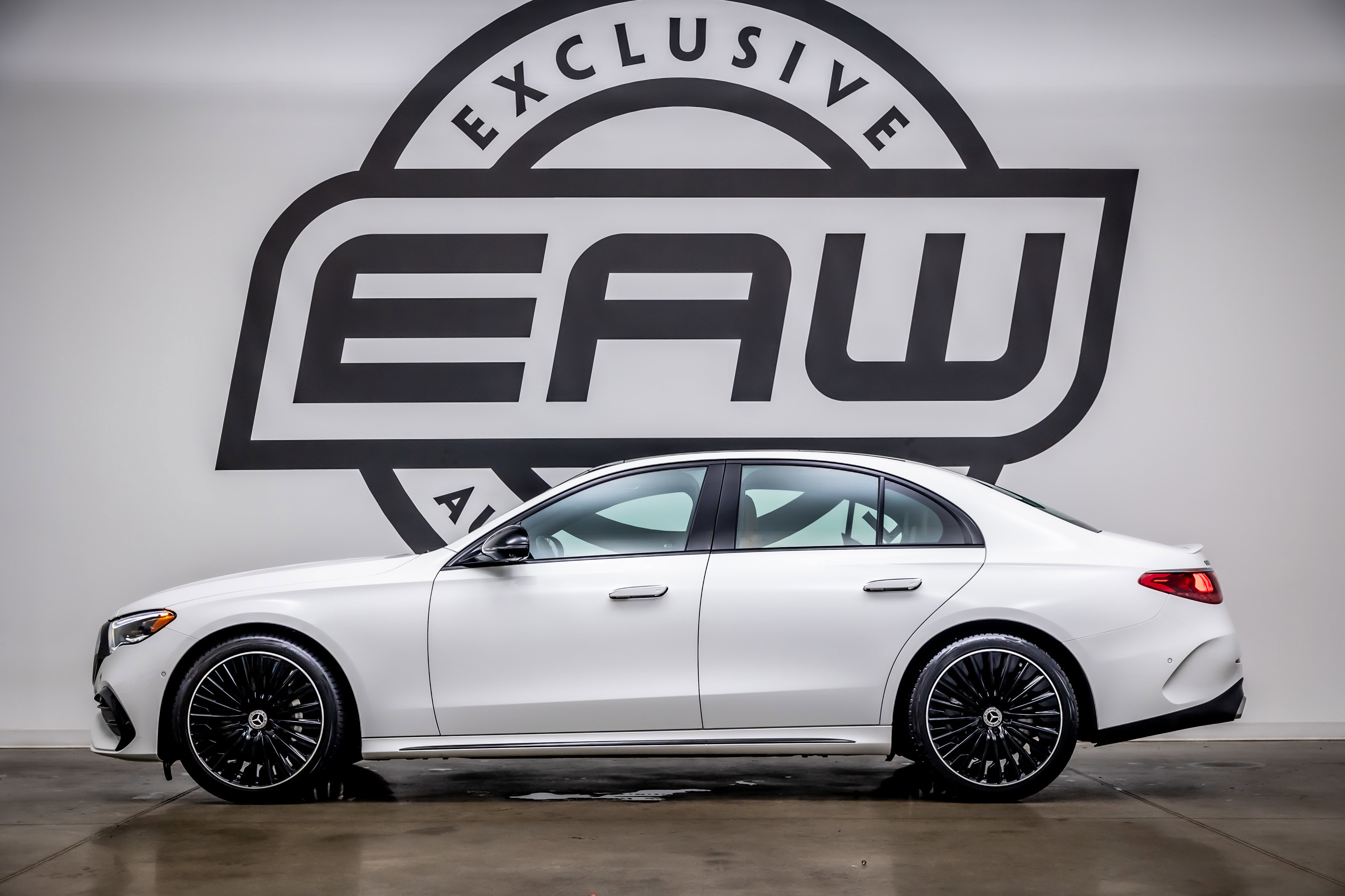 Used 2024 Mercedes-Benz E 450 4MATIC Sedan image 6
