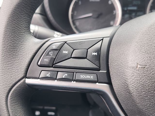 Used 2020 Nissan Versa S FWD image 21