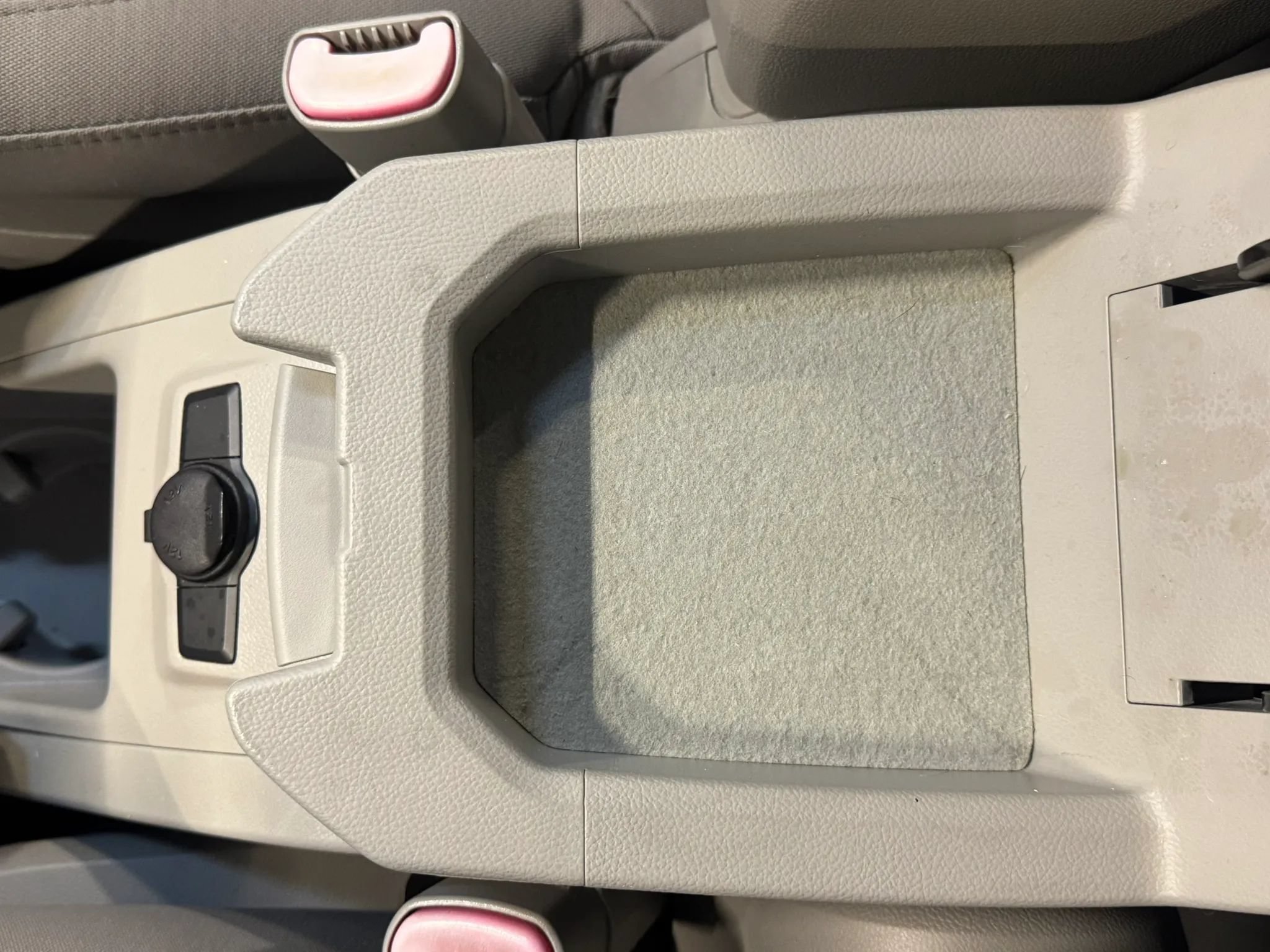 Used 2009 Saturn Vue XE FWD image 19
