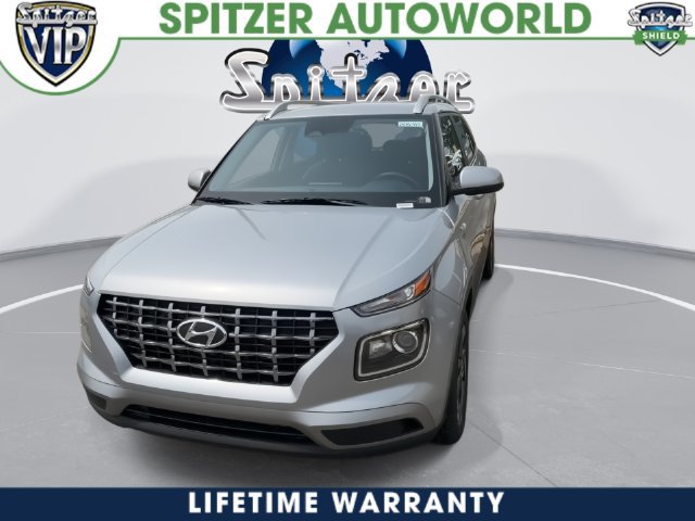 New 2026 Hyundai Venue SEL FWD image 7