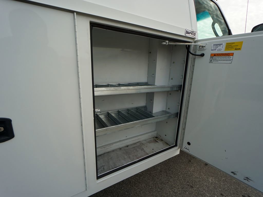 Used 2019 Ford E-350 and Econoline 350 Super Duty w/ Power Windows & Locks Group image 10