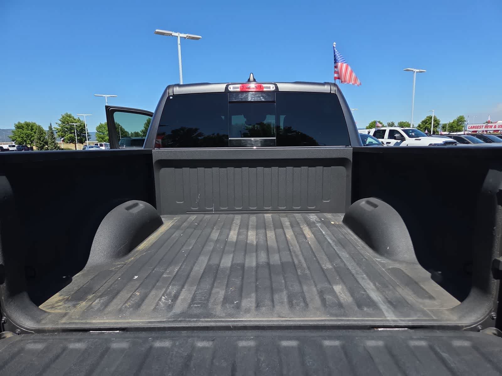 Used 2022 RAM 1500 Limited w/ Body-Colour Bumper Group AWD/4WD image 27