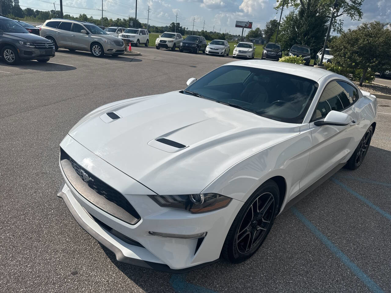 Used 2018 Ford Mustang Coupe w/ Equipment Group 101A image 6