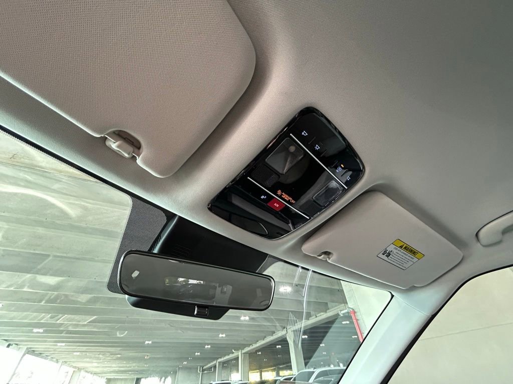 Used 2025 Hyundai Santa Fe SE image 44