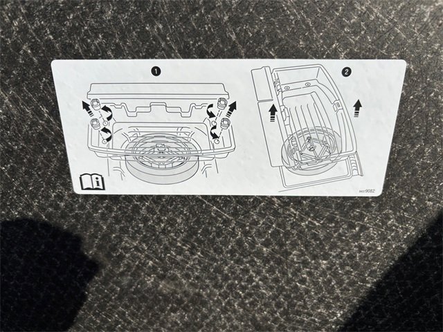 Used 2024 GMC Acadia Elevation image 42