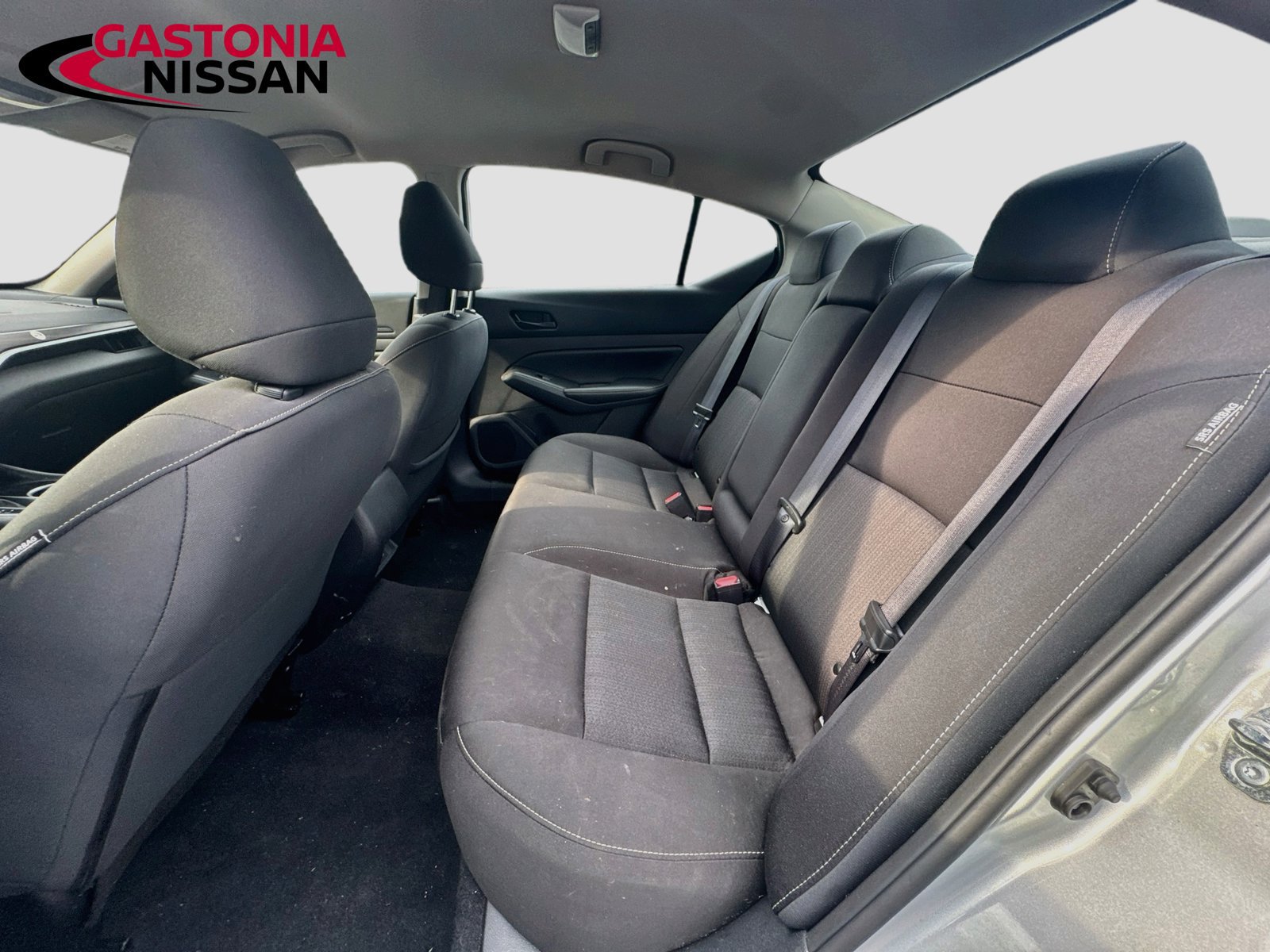 Used 2024 Nissan Altima 2.5 SV FWD image 31