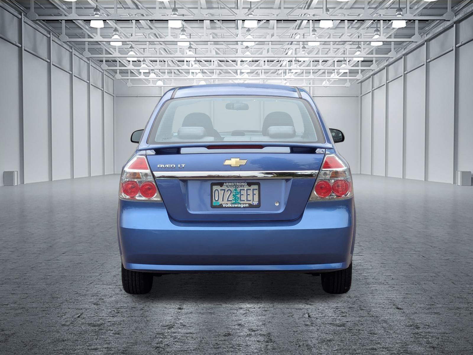 Used 2009 Chevrolet Aveo LT FWD image 4
