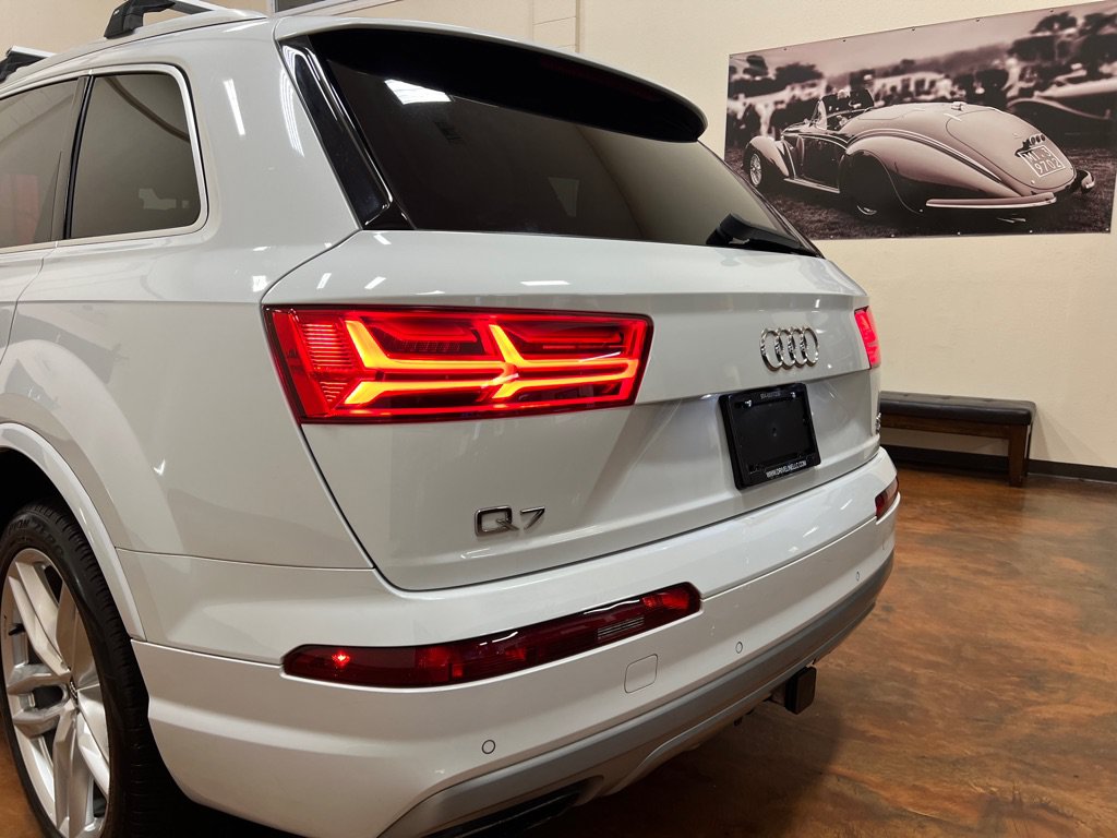 Used 2018 Audi Q7 3.0T Prestige AWD/4WD image 59