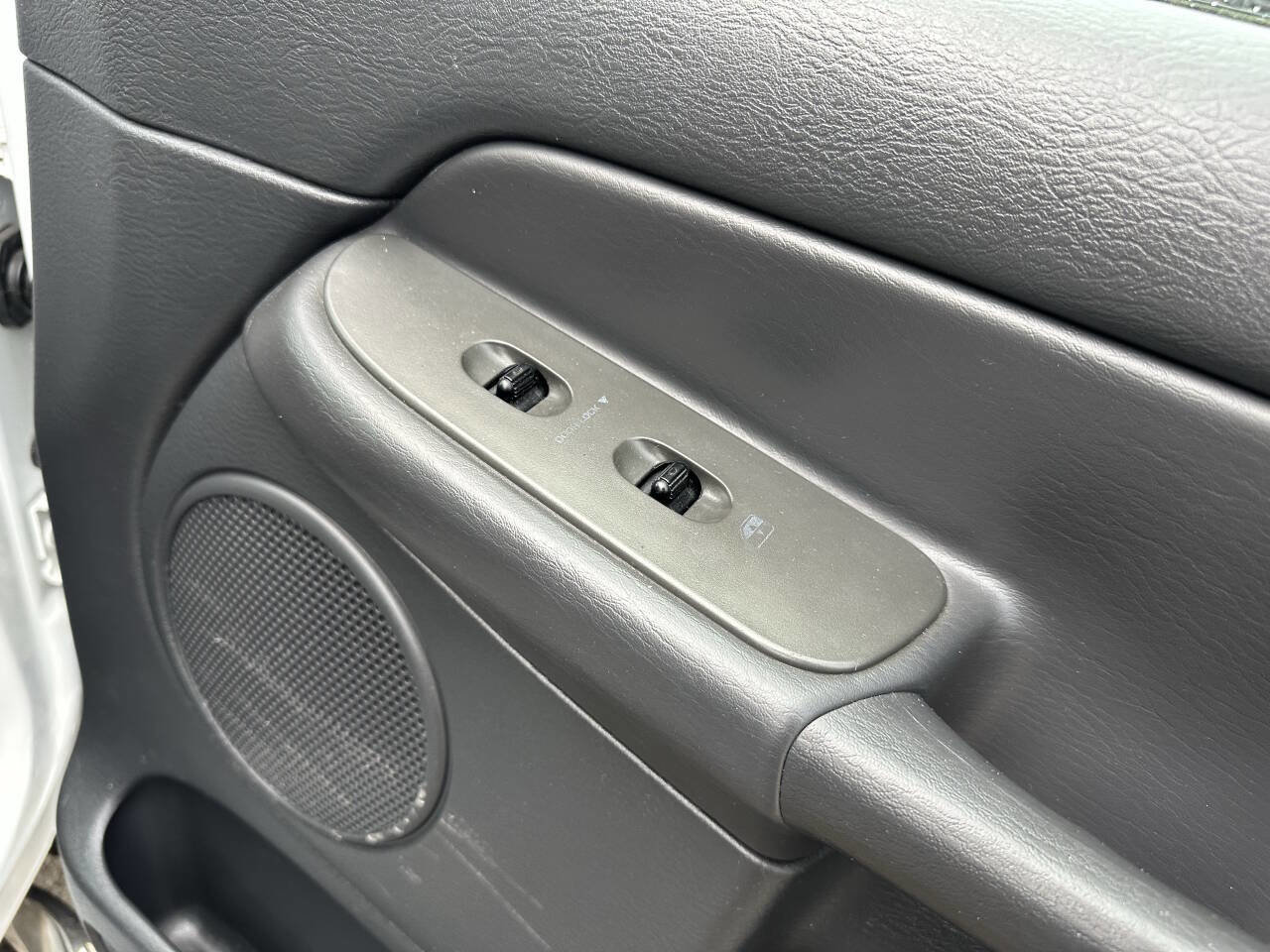 Used 2003 Dodge Ram 1500 Truck ST image 19
