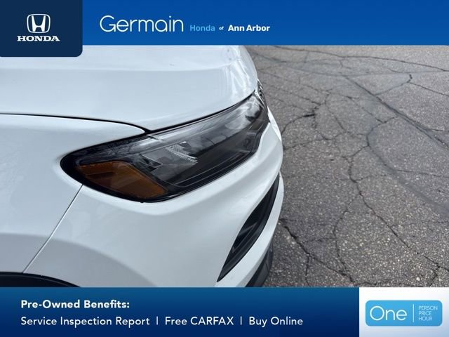 Used 2023 Jeep Compass Latitude AWD/4WD image 4