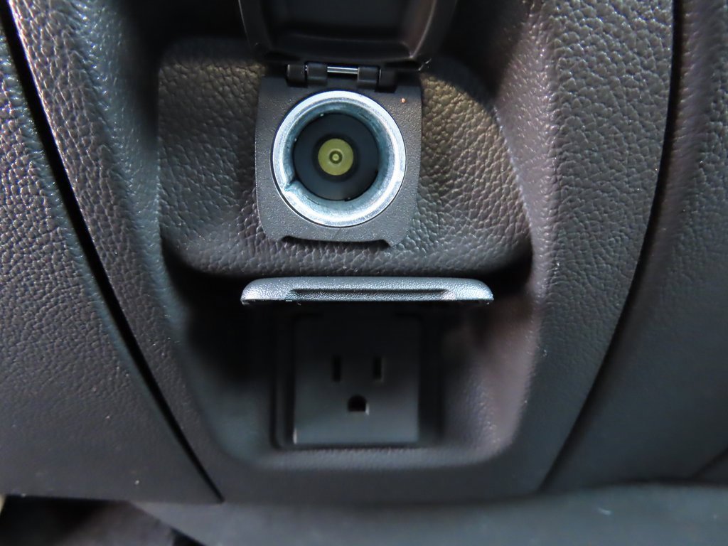 Certified 2018 Chevrolet Silverado 1500 LT w/ All Star Edition image 9