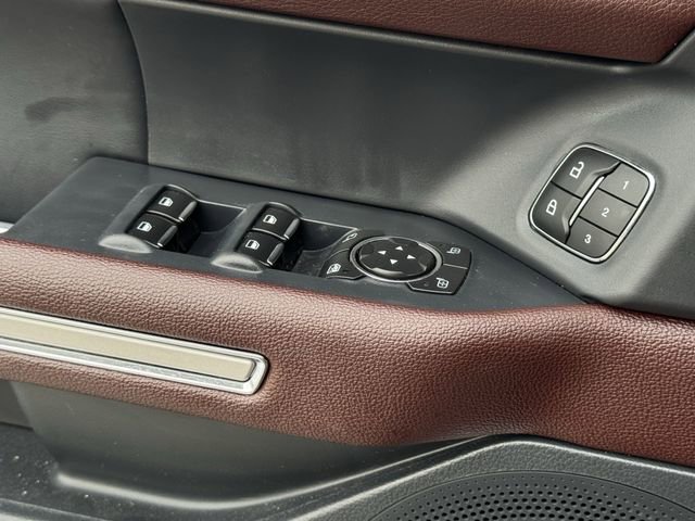 Used 2022 Ford Expedition Limited RWD image 24