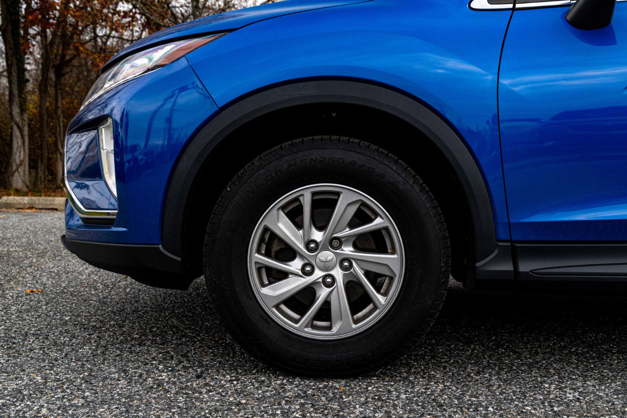 Used 2018 Mitsubishi Eclipse Cross ES image 10