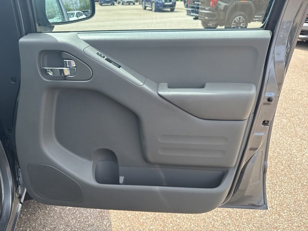 Used 2019 Nissan Frontier SV AWD/4WD image 22