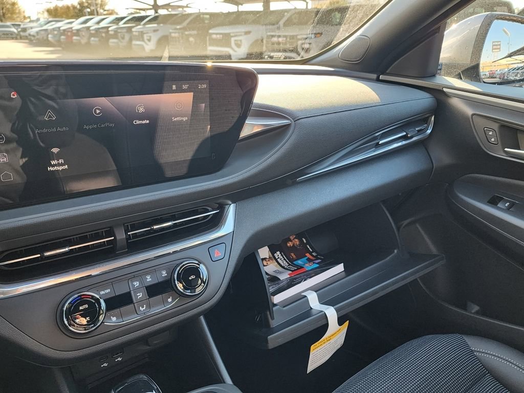 New 2026 Buick Envista Preferred w/ Convenience I Package FWD image 32