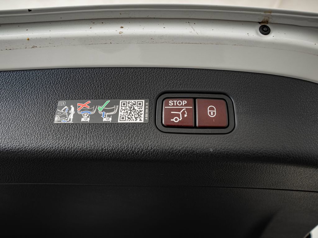 New 2026 Mercedes-Benz GLC 300 4MATIC image 37