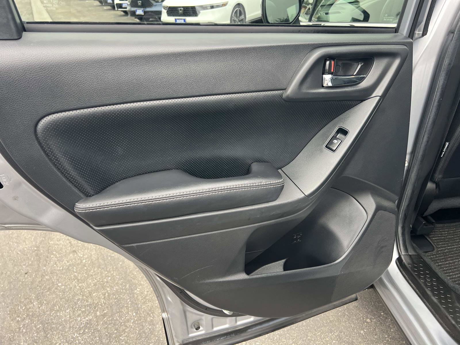 Used 2016 Subaru Forester 2.5i Limited image 20