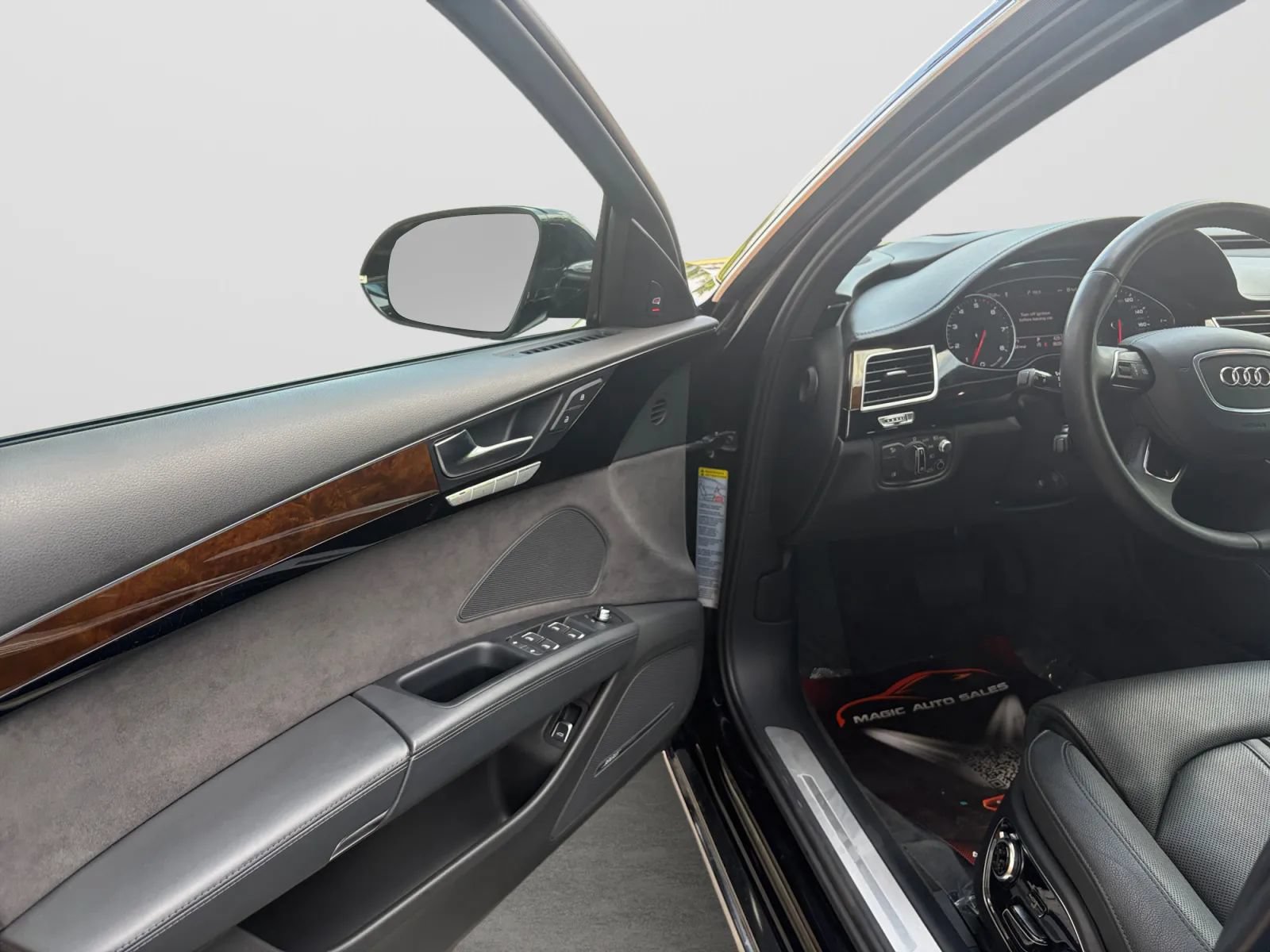 Used 2015 Audi A8 L 4.0T w/ Premium Package AWD/4WD image 11