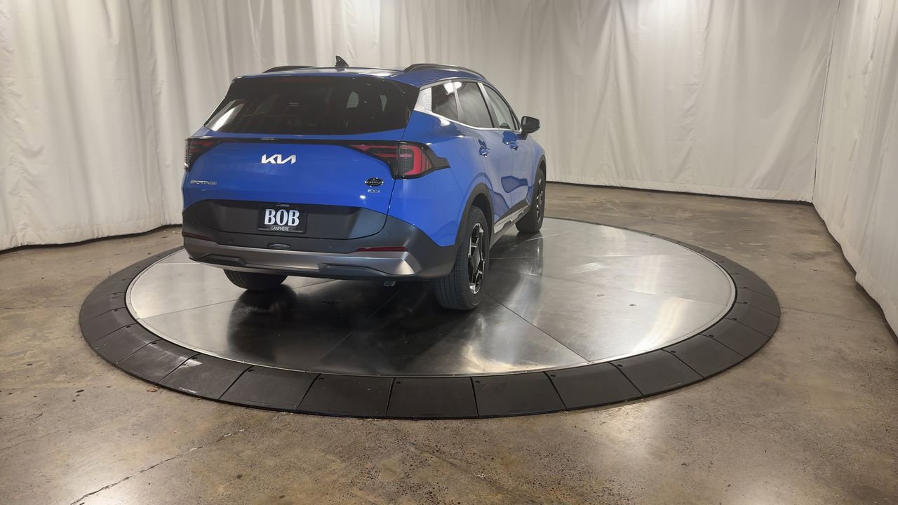 New 2026 Kia Sportage EX w/ EX Panorama Roof Package image 9