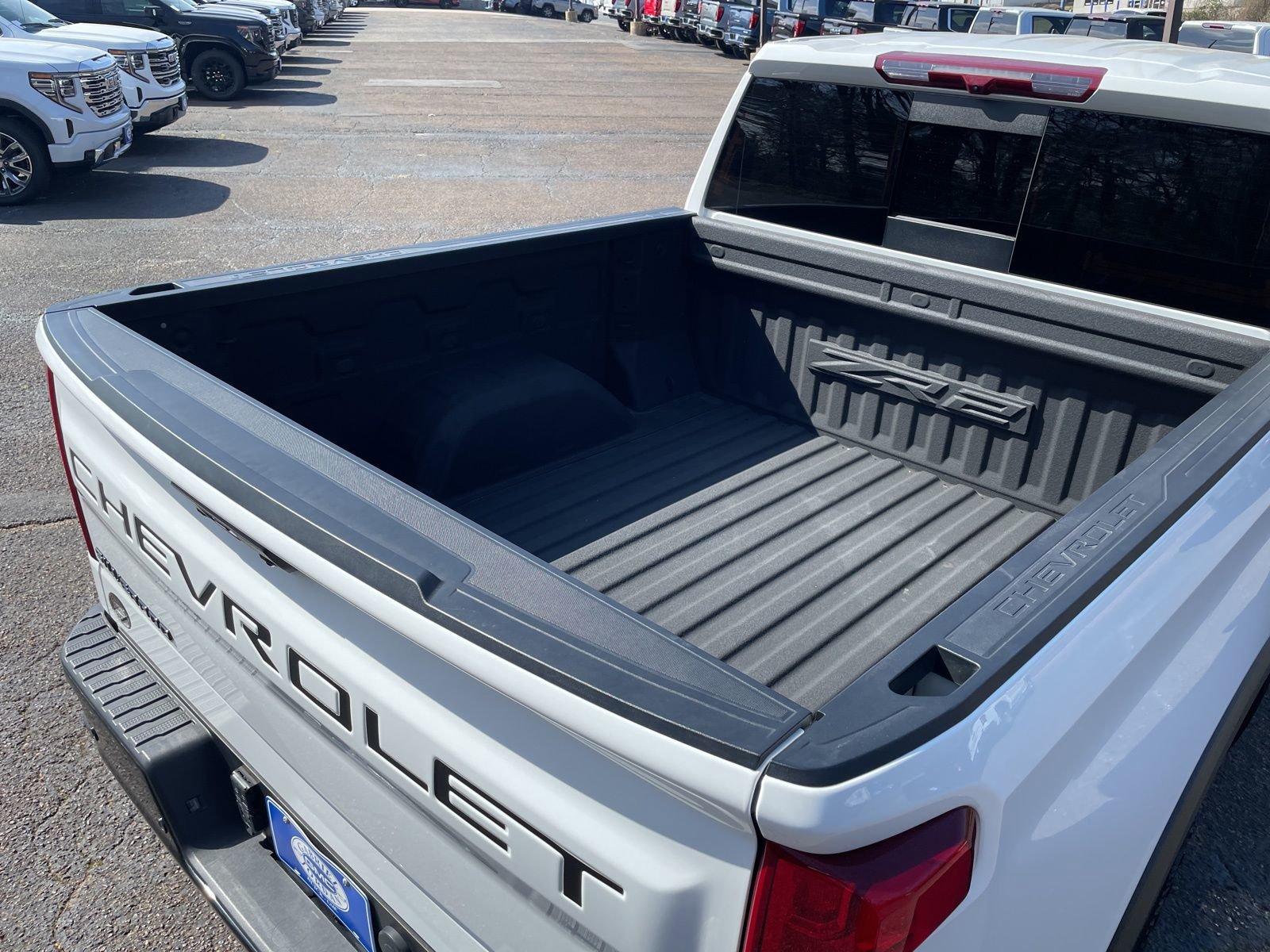 Used 2024 Chevrolet Silverado 1500 ZR2 w/ Dark Appearance Package image 32